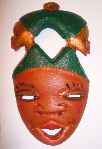 masque-haitien-repeint