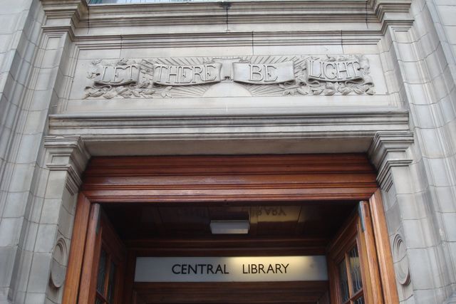 edimbourg central library