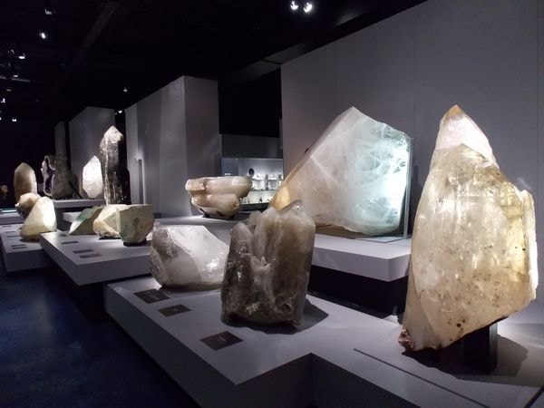 mineralogie museum 3-min